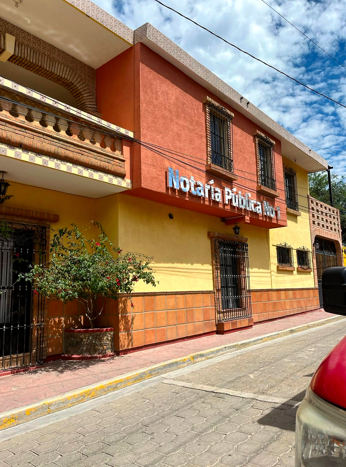 Fachada de la Notaria Publica No. 1 de Ajalpan, Puebla